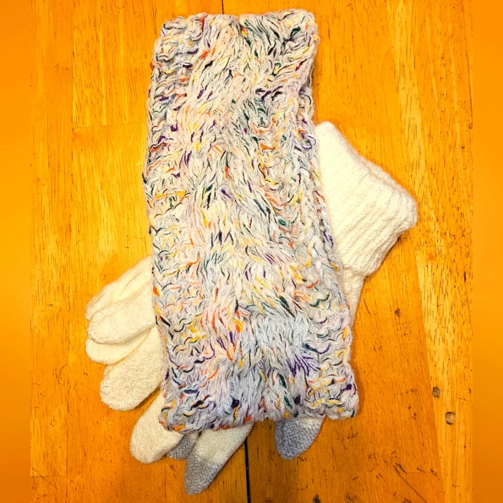 Cable Knit Headband & Touch Screen Knit Gloves 🧤🧣